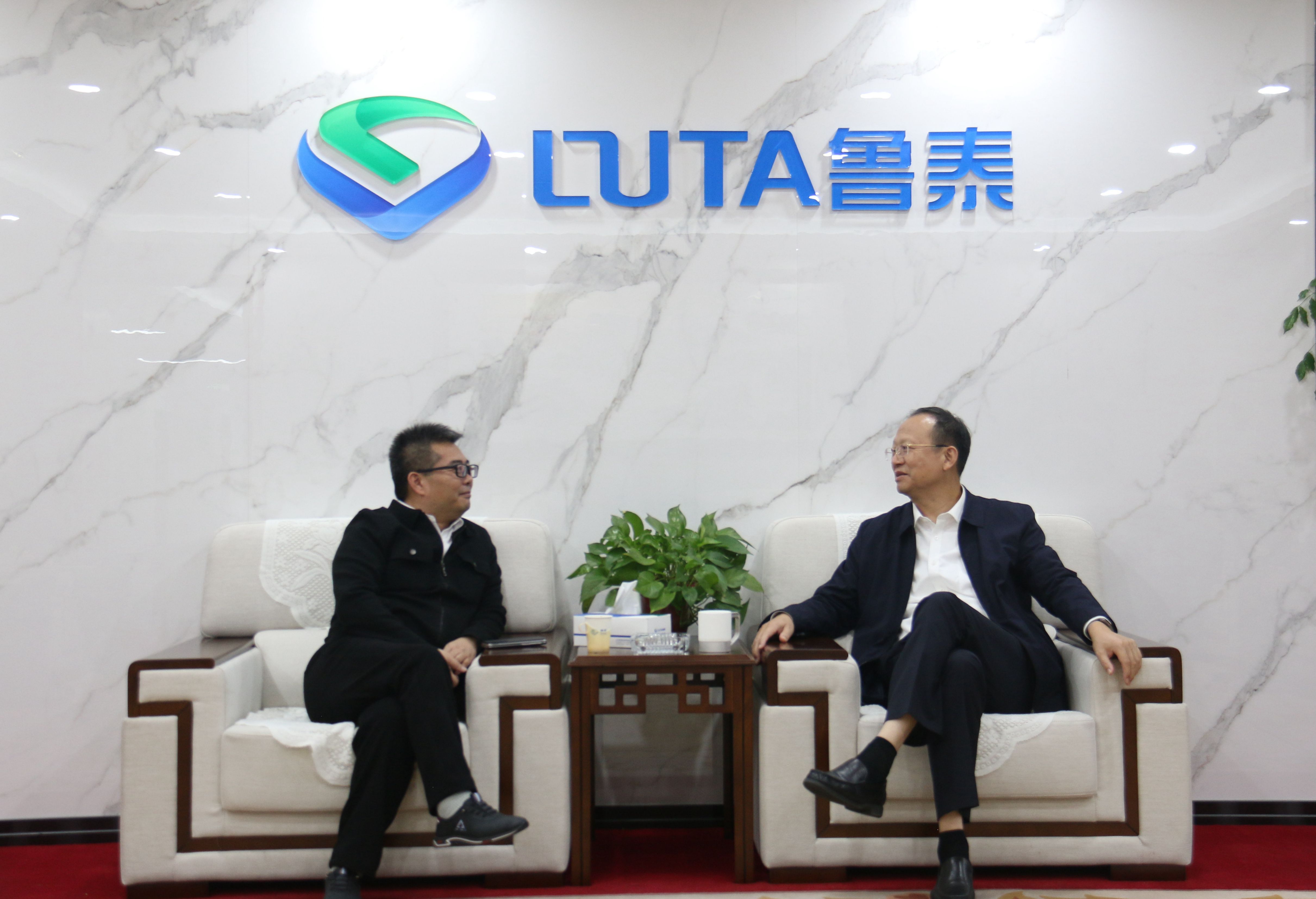 1730169936548999.jpg 1730169936548999.jpg